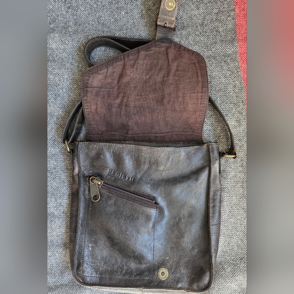 Bed Stu, Venice Beach- Teak Lux Crossbody - Picture 6 of 6